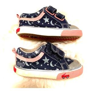 See Kai Run toddler shoes size 4.5